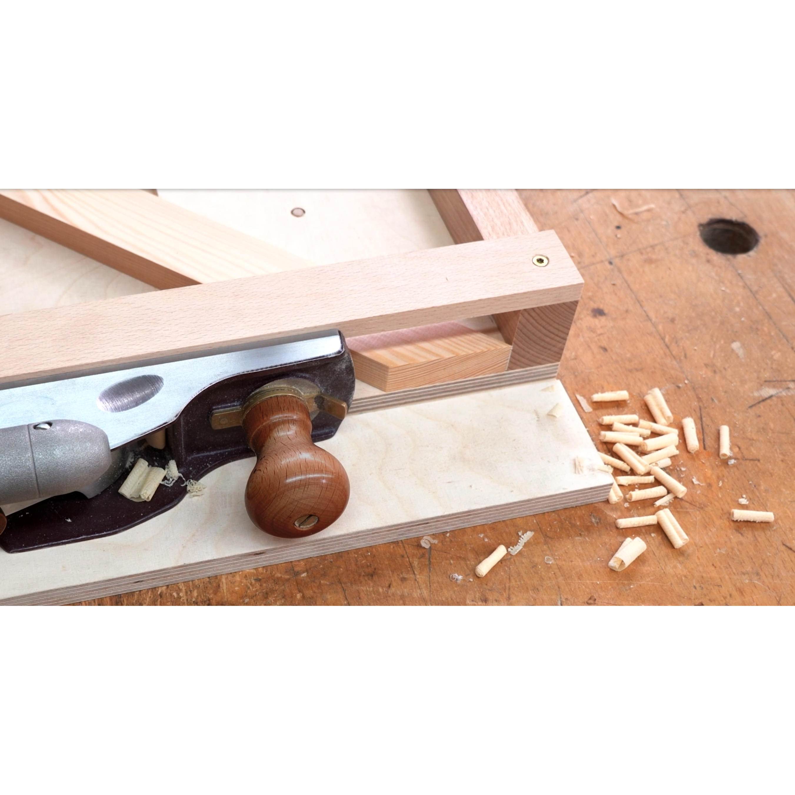 Planche à recaler DICTUM® / coupes d'onglet 