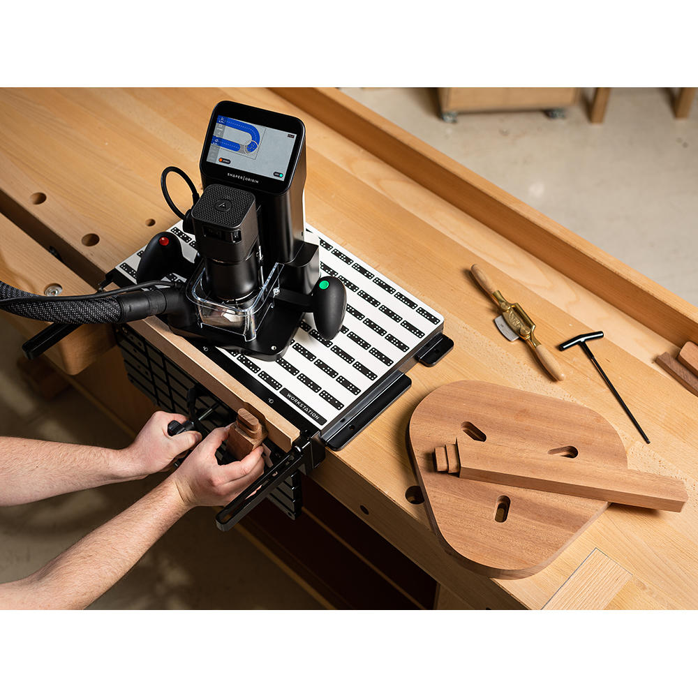 Shaper Origin inkl. Shaper Workstation und Shaper Plate Shaper Origin inkl. Shaper Workstation und Shaper Plate