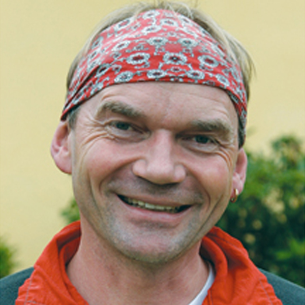 Ralph_Pfersich Ralph_Pfersich