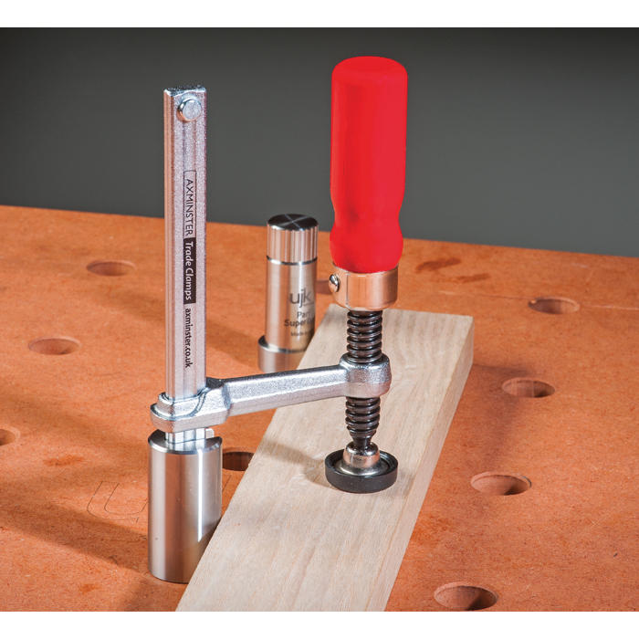 Serre joint enfichable UJK 