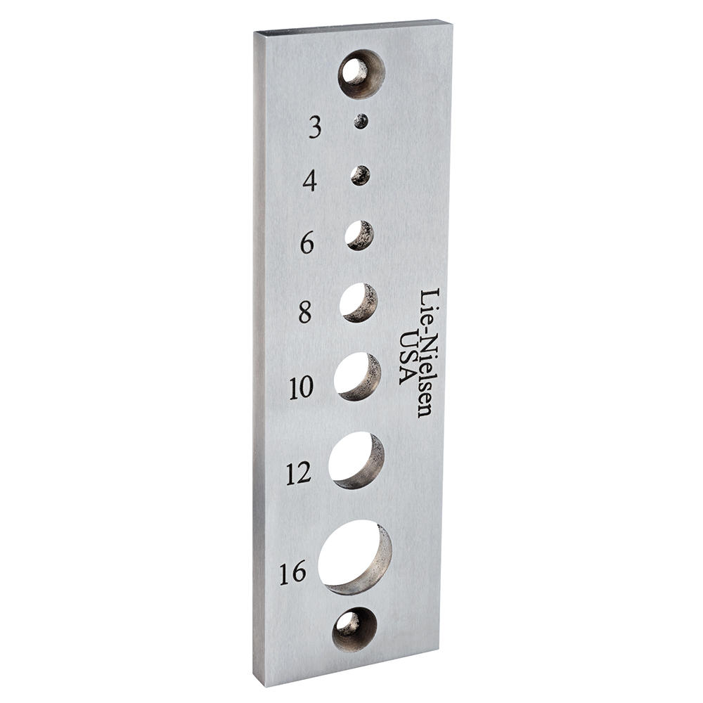 Lie-Nielsen® Dowel Plate, Metric