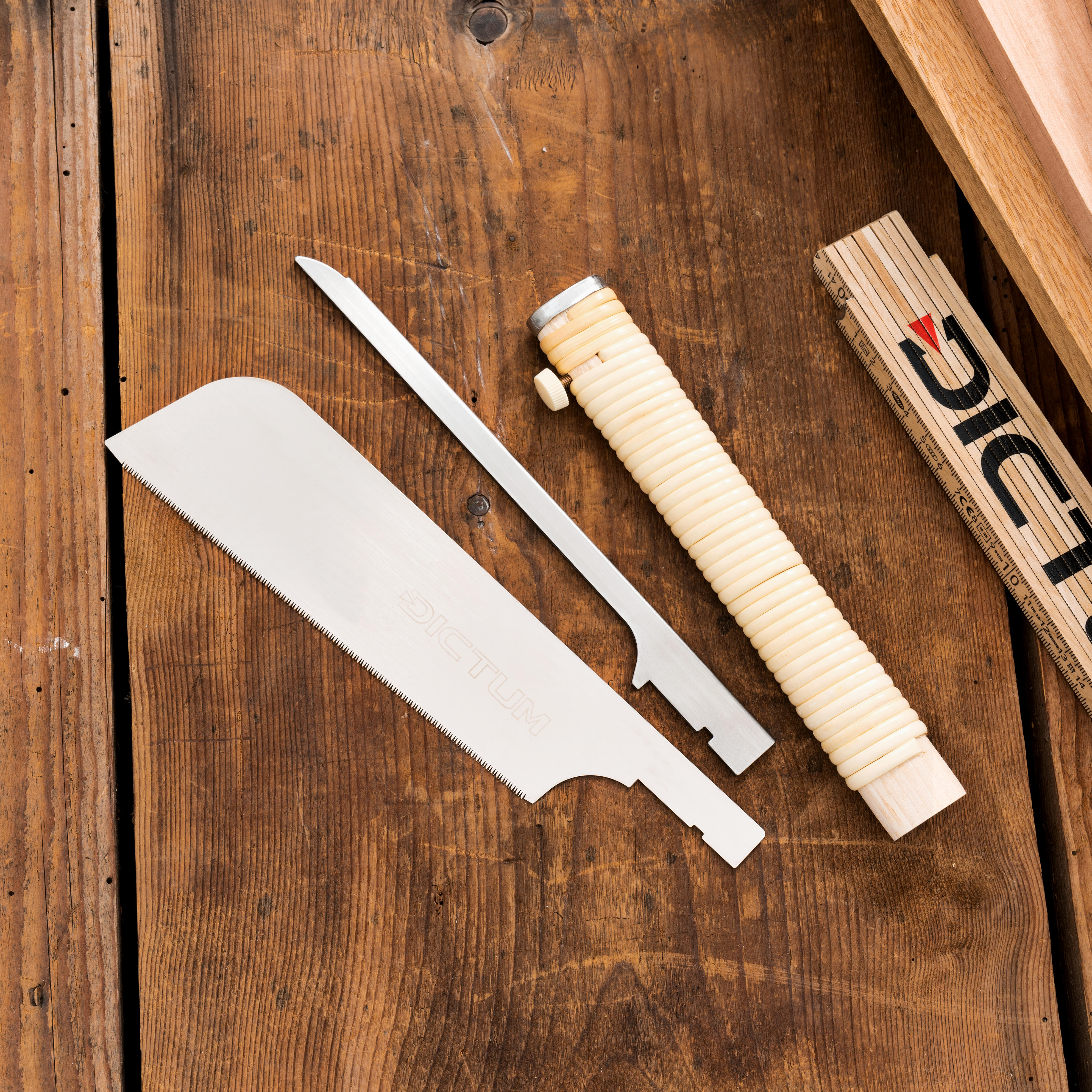 Dozuki DICTUM® Compact 180, tagli traverso vena, impugnatura Traditional Grip