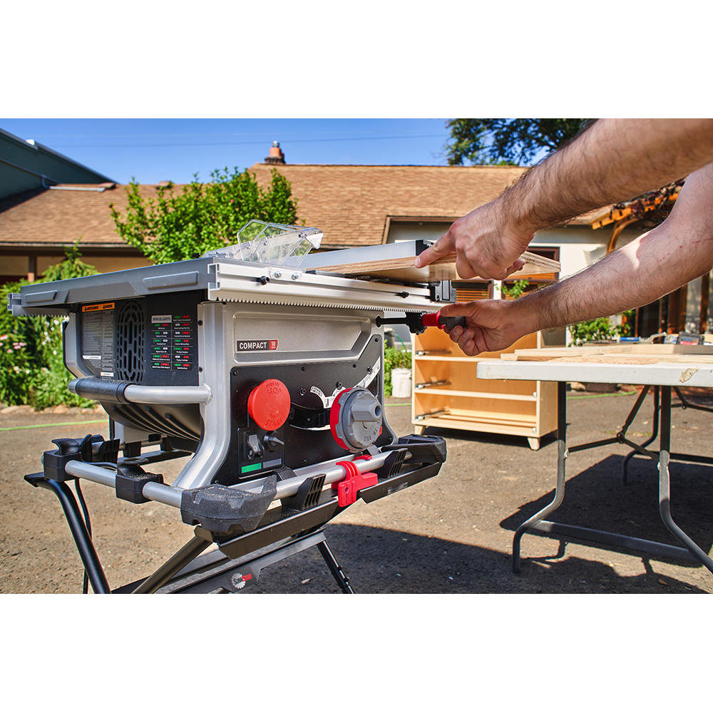 SawStop »Compact« Circular Bench Saw