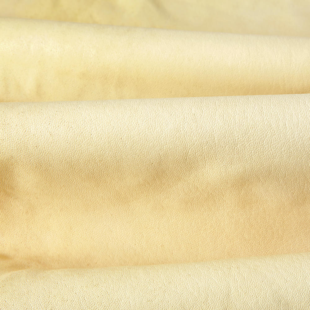 Rhubarb-Tanned Sheep Leather, 0.5 m²