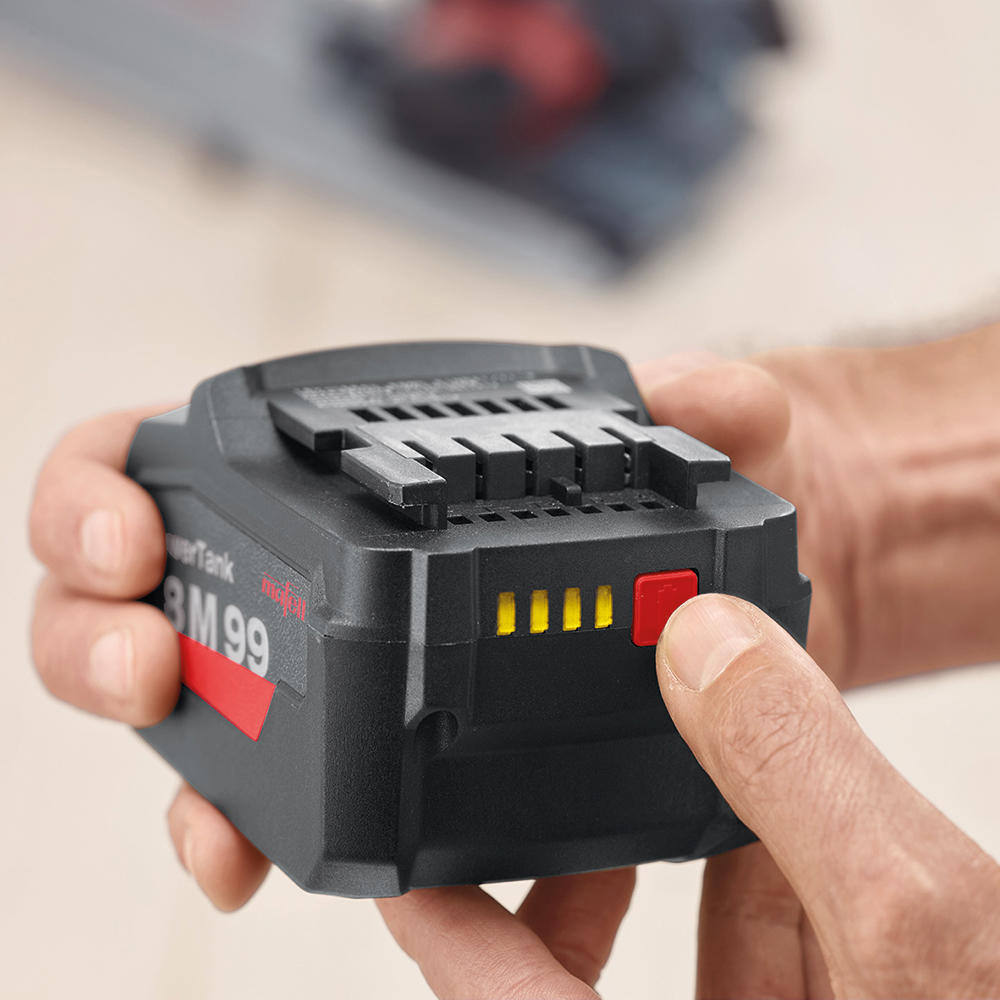 Sega circolare manuale a batteria MAFELL K 55 18M bl in T-MAX