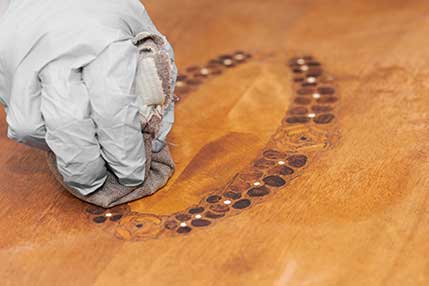 Schelllack_Deckpolieren