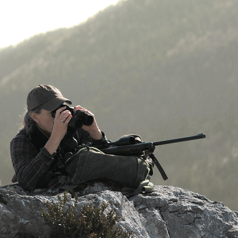 Leica Geovid Pro 8 x 56 Binoculars with Range Finder