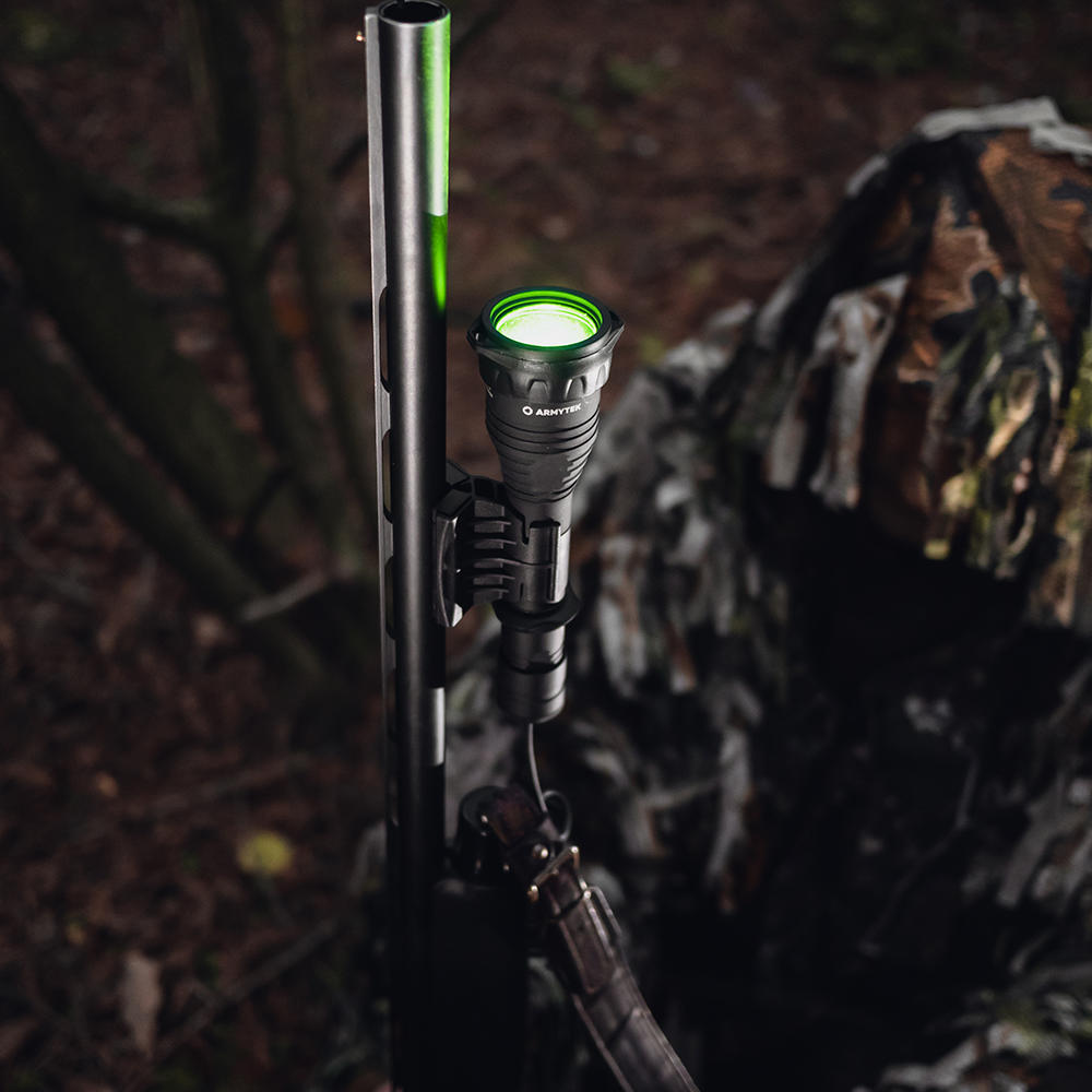 AUSSTELLER: Armytek Viking Pro Hunting Set White, LED, 2200 lm