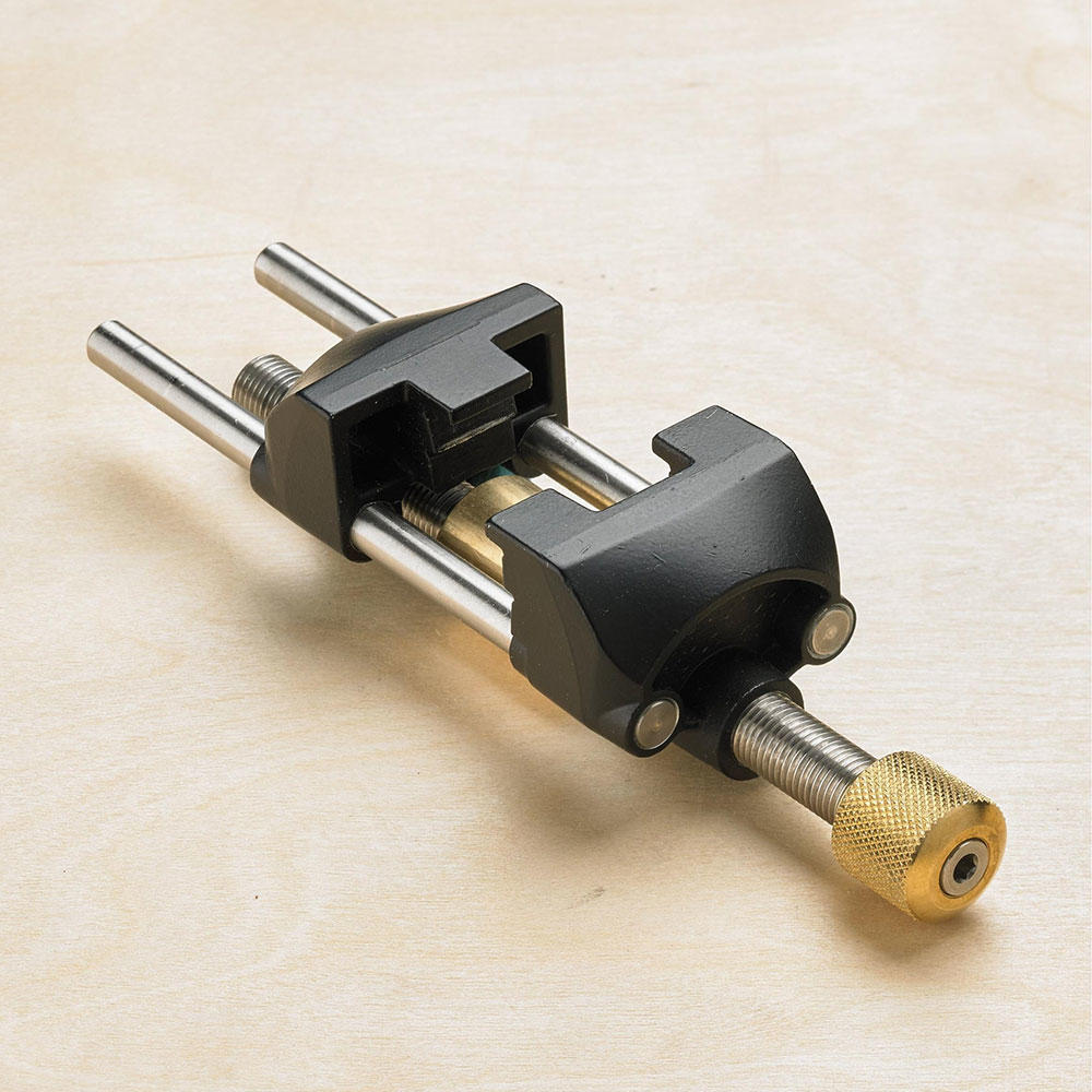 Veritas® Side-Clamping Honing Guide