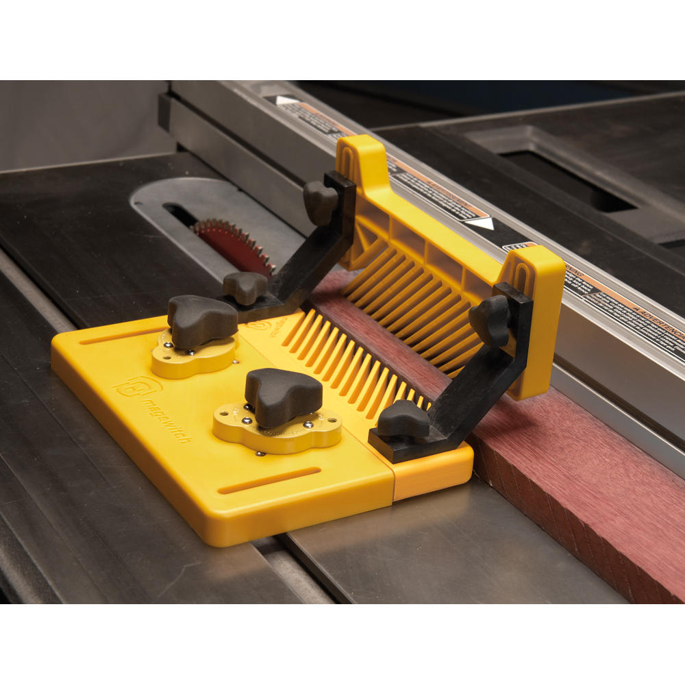 Magswitch® Vertical Featherboard with Mounting Bracket and Riser Magswitch® Vertical Featherboard with Mounting Bracket and Riser