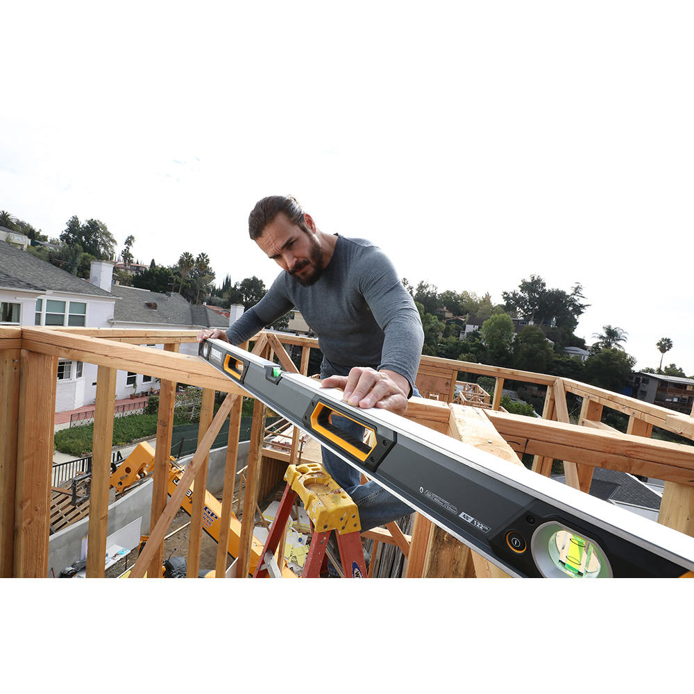 Livella magnetica a bolla con illuminazione ToughBuilt®, 120 cm