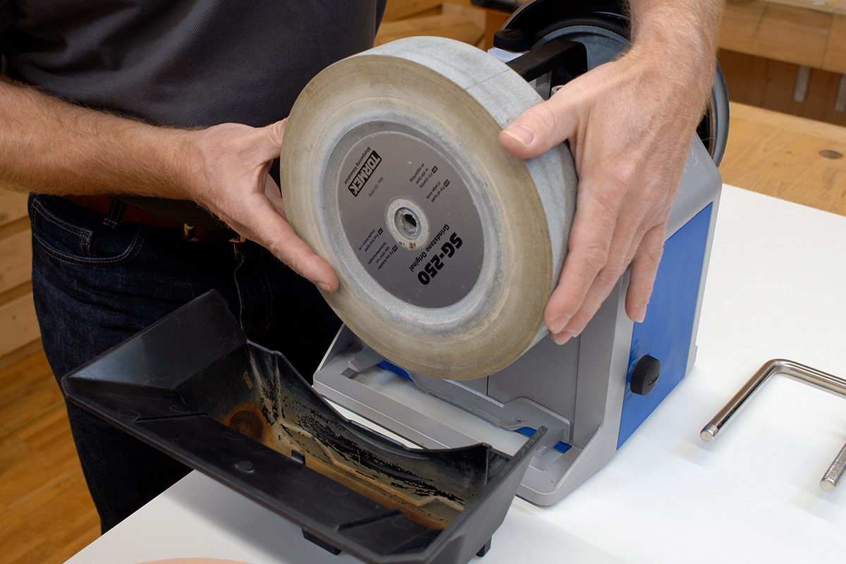 Schleifscheiben-tauschen-TormekT8