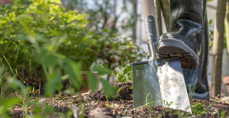 Header_DICTUM_Garten_Bodenbearbeitung_mob_800x414