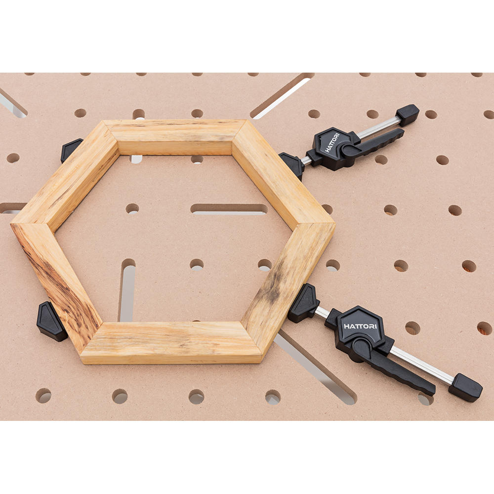Hattori® Universal-Waagrechtspanner