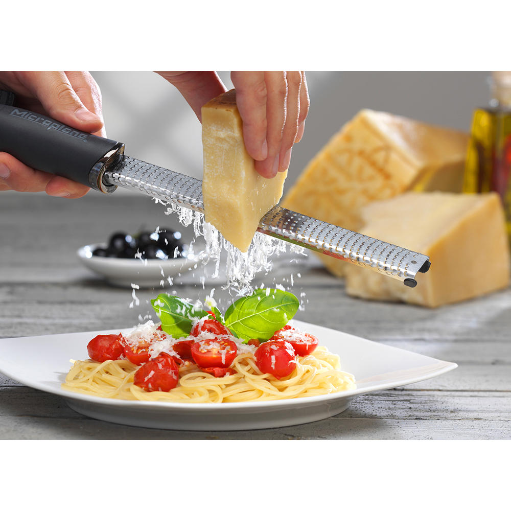 Microplane® Gourmet Kitchen Rasps, 3-piece Set Microplane® Gourmet Kitchen Rasps, 3-piece Set