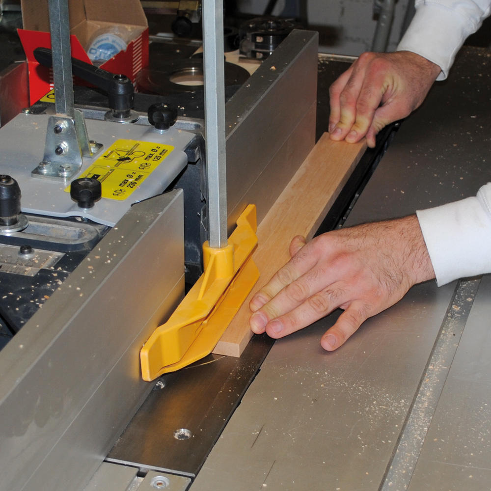 Stationäre Holzbearbeitungsmaschinen