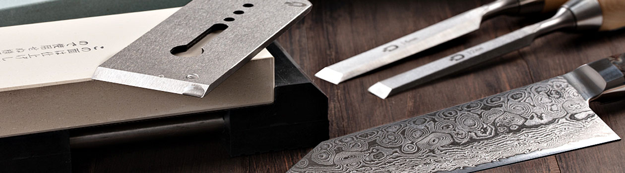Header_DICTUM_Schaerfen_1260x350 Header_DICTUM_Schaerfen_1260x350