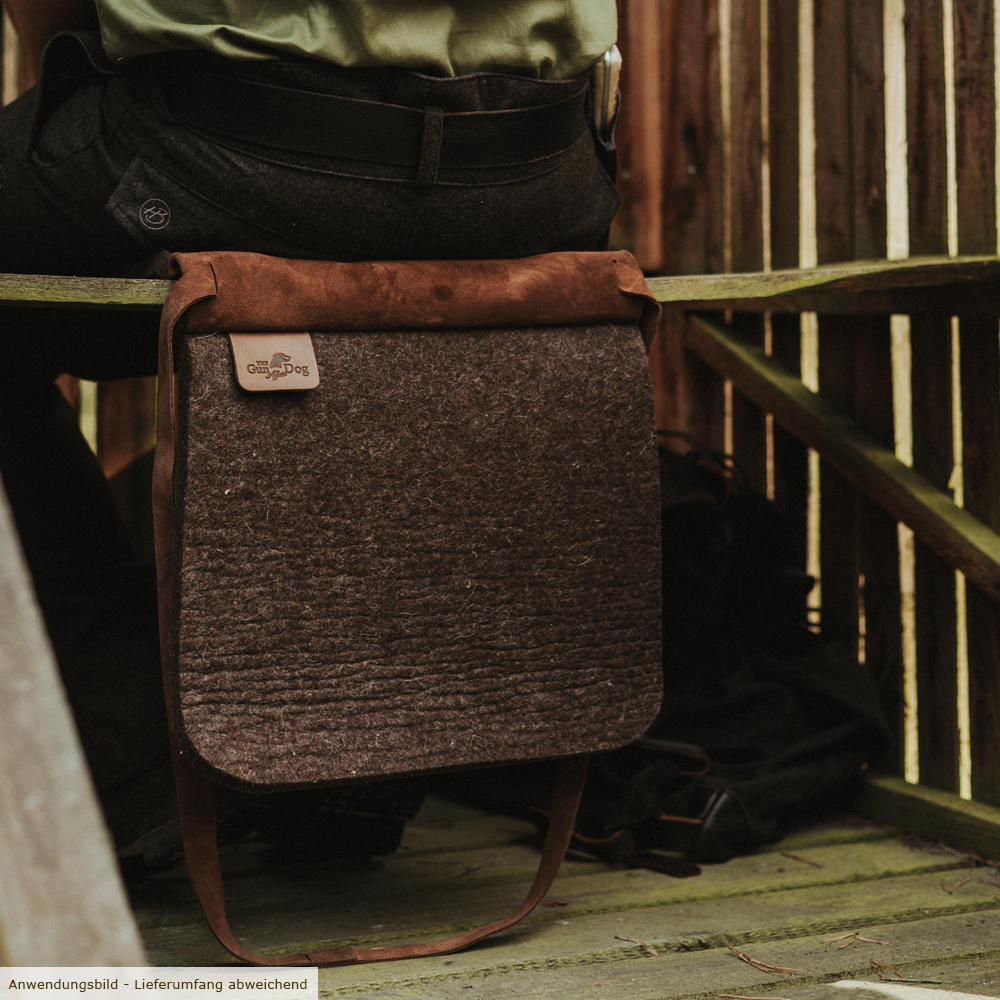 The GunDog Affair Felt Hide Cushion with Inner Pocket