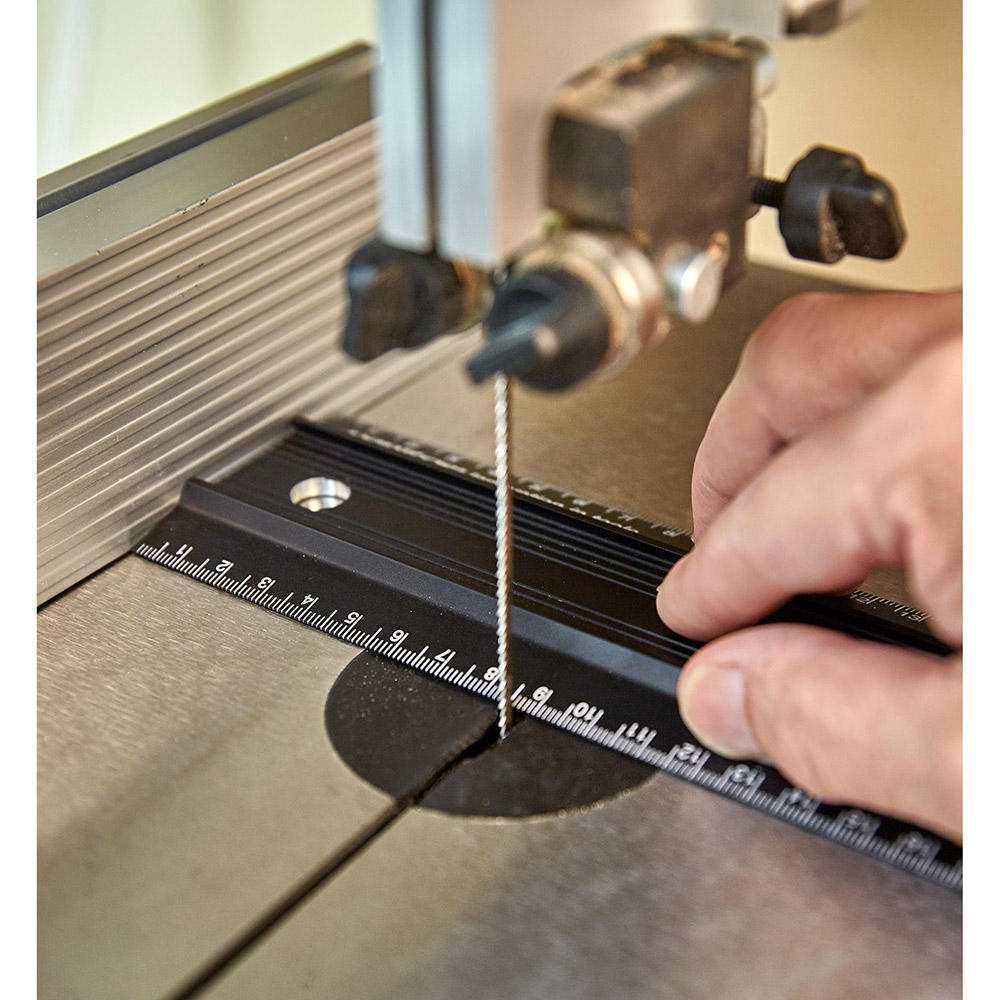 Veritas® Anreißlineal, 300 mm Veritas® Anreißlineal, 300 mm