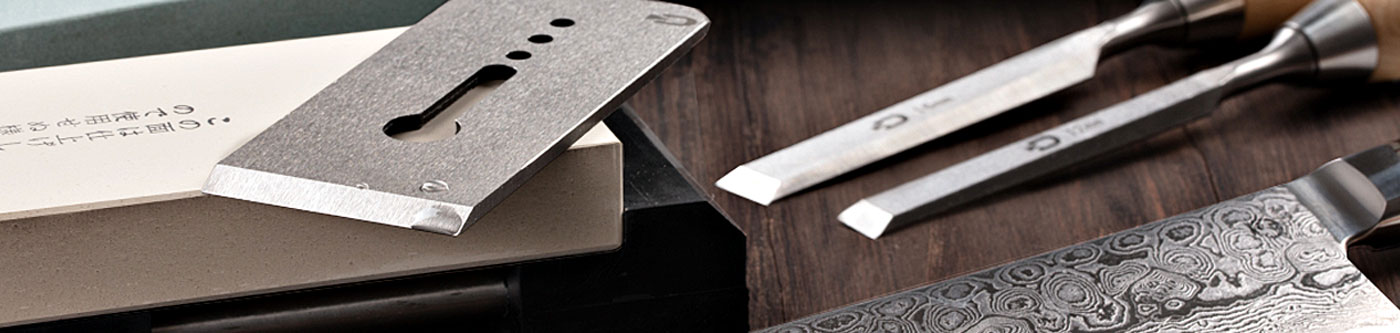 Header_DICTUM_Schaerfen_1400x333 Header_DICTUM_Schaerfen_1400x333