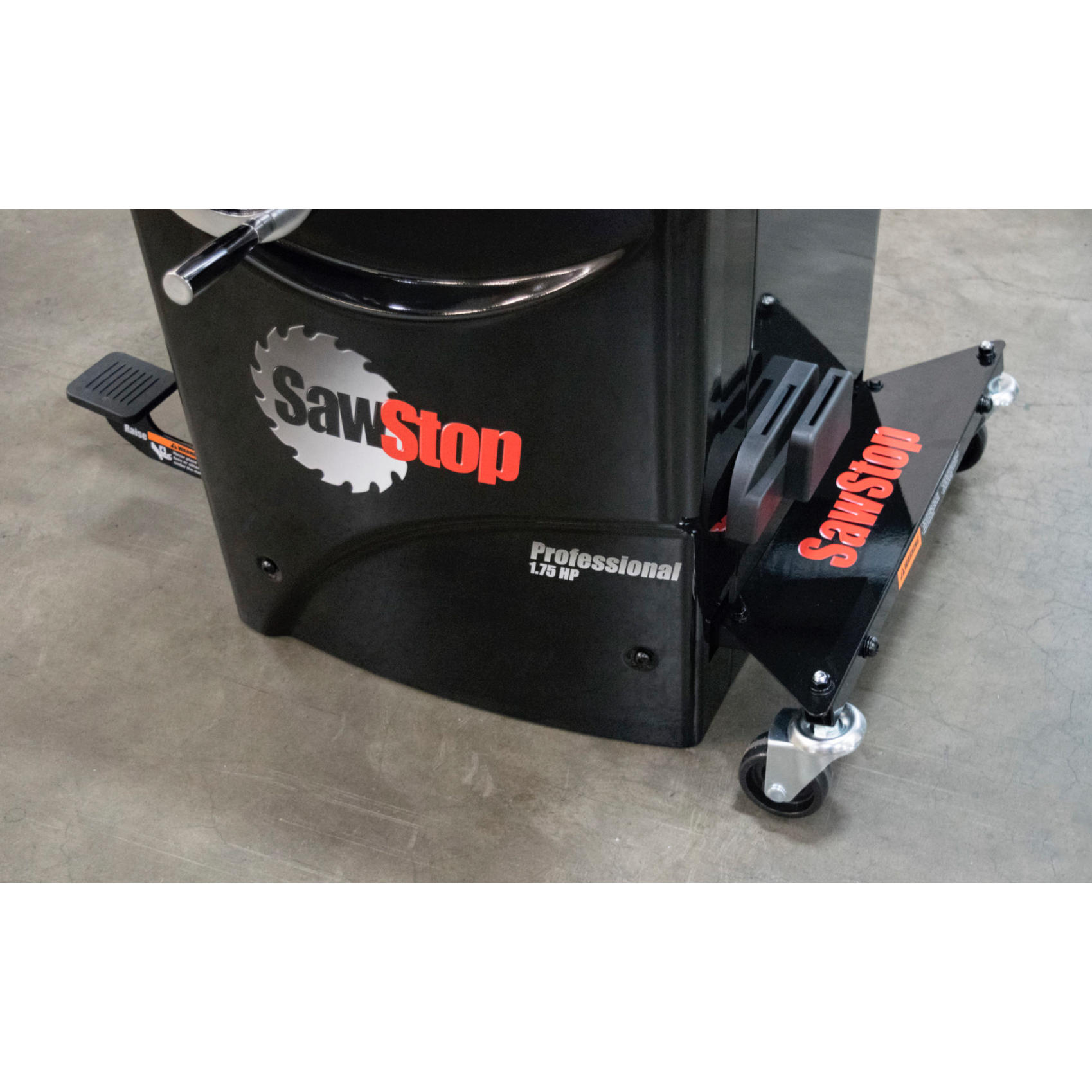 SawStop Integrated Mobile Base for Professional Cabinet Saw