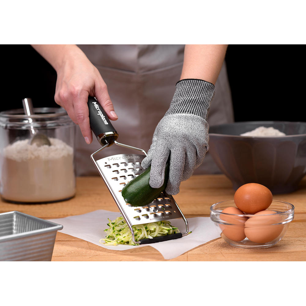 Microplane® Gourmet Kitchen Grater, XL Blade, Extra Coarse